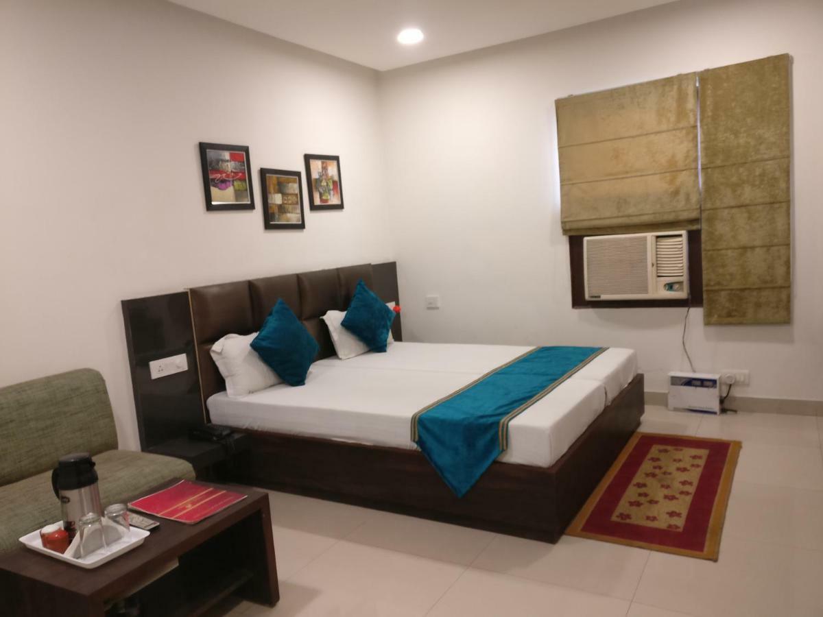 Fabhotel Nanda Ludhiana Extérieur photo